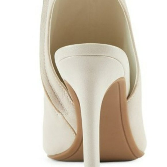 DKNY Boston Leather Sandal Vanilla -6.5 - Picture 3 of 8